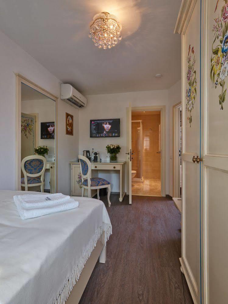 Apartment-hotel Am Rathaus Guest house Düsseldorf